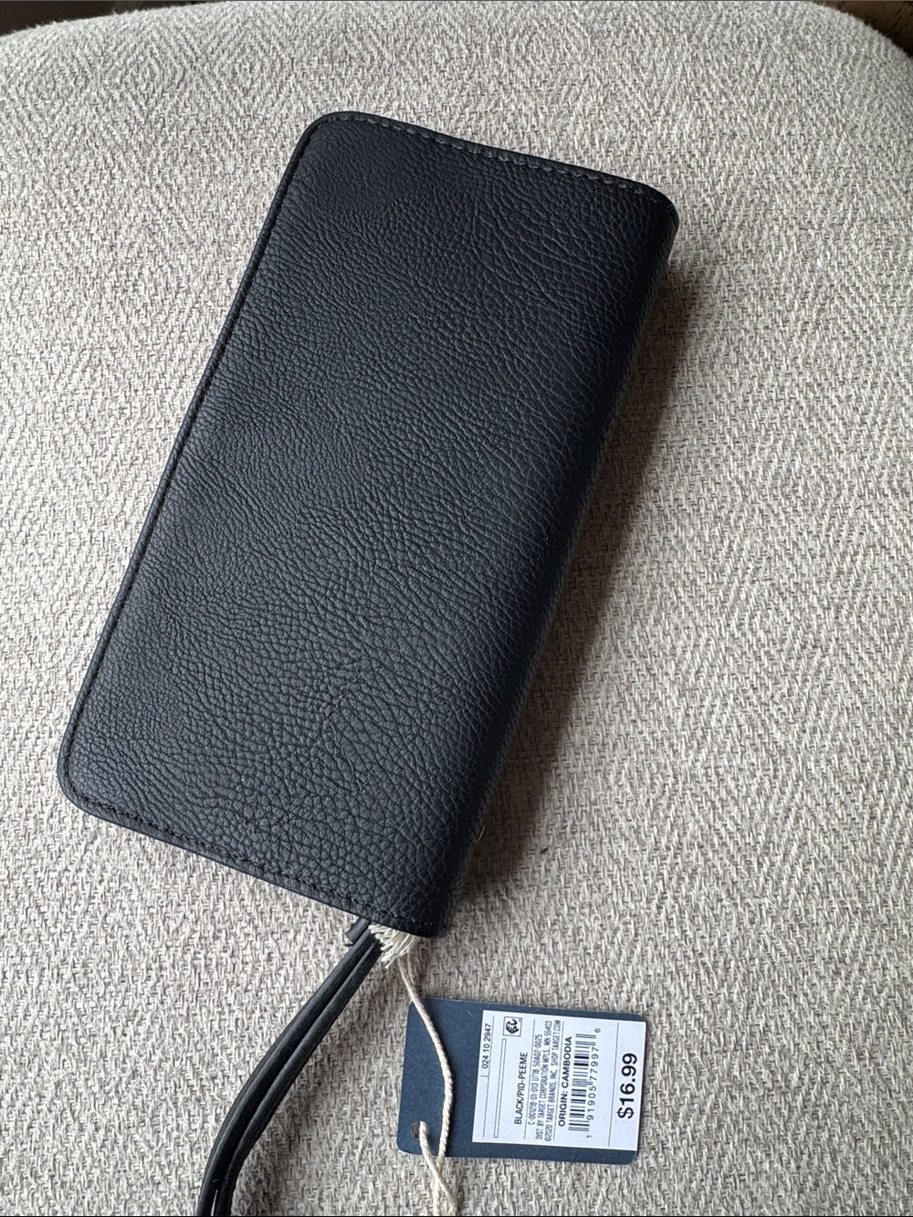 Black Wallet - Picture 2 of 5